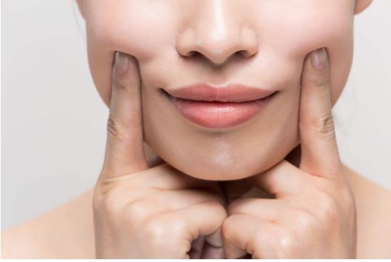 10 Natural DIY Skincare Recipes for a Radiant Glow